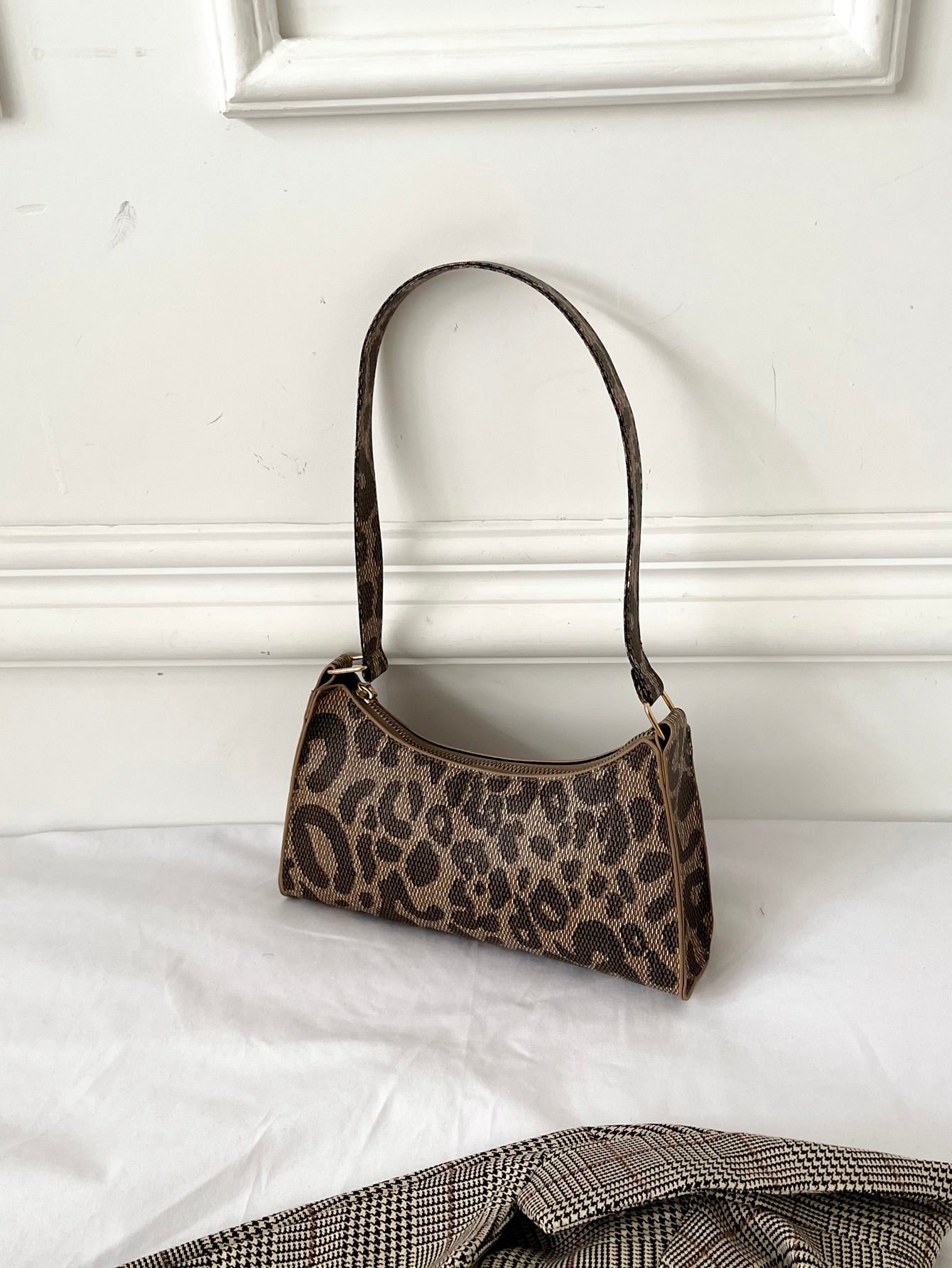 Baguette Tasche mit Leopard Muster