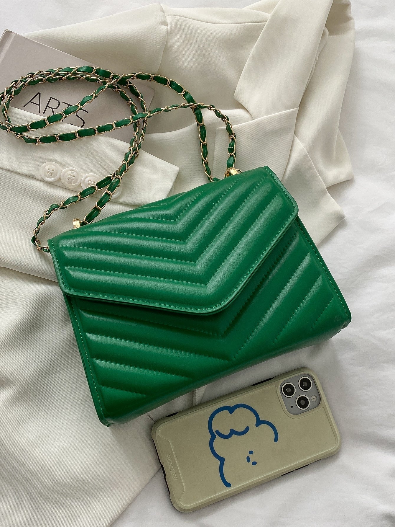 Quadratische Tasche mit Chevron Druckknopf