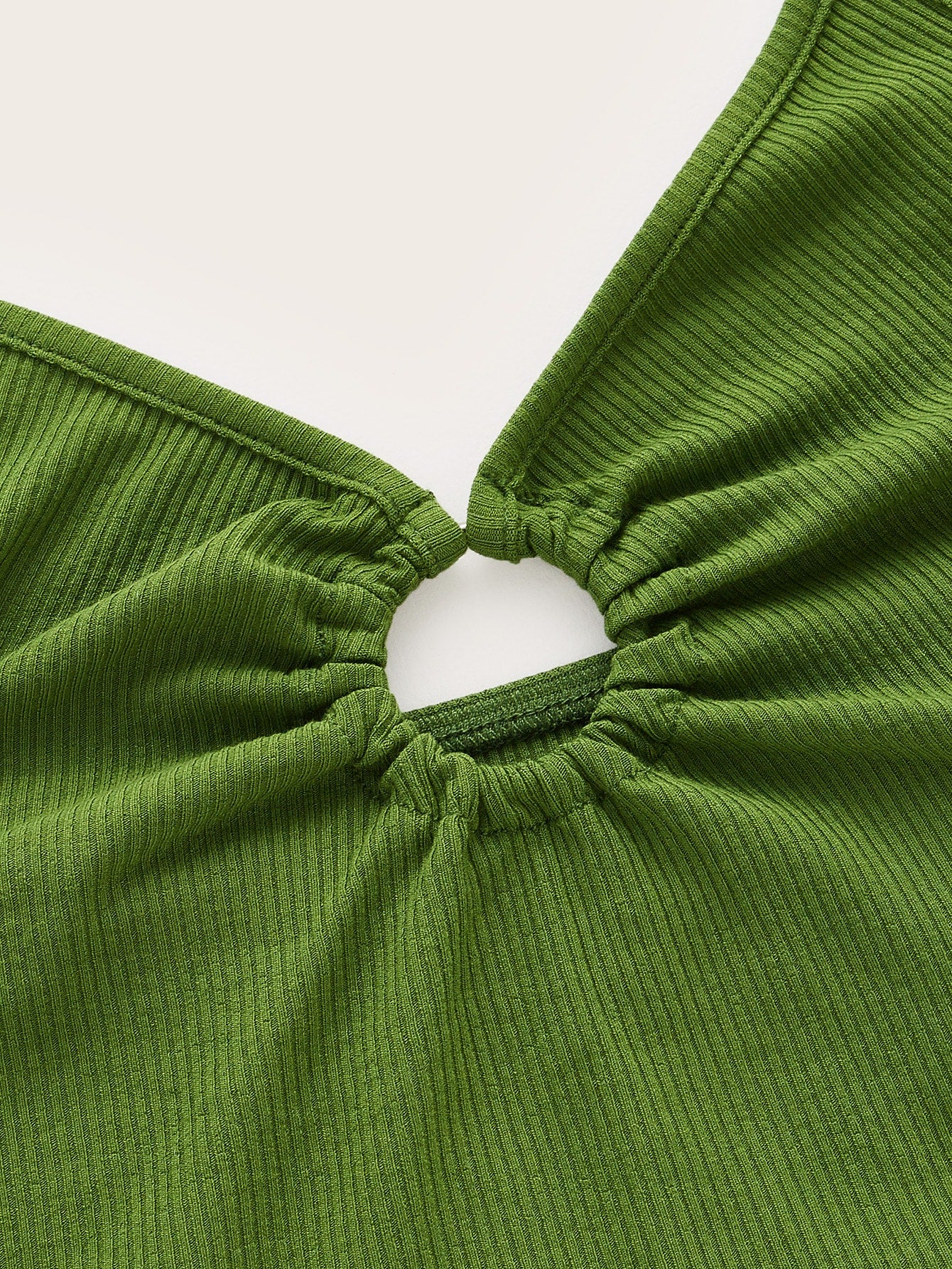 Trägertop mit Ring Bindung, Kreuzgurt auf Rücken