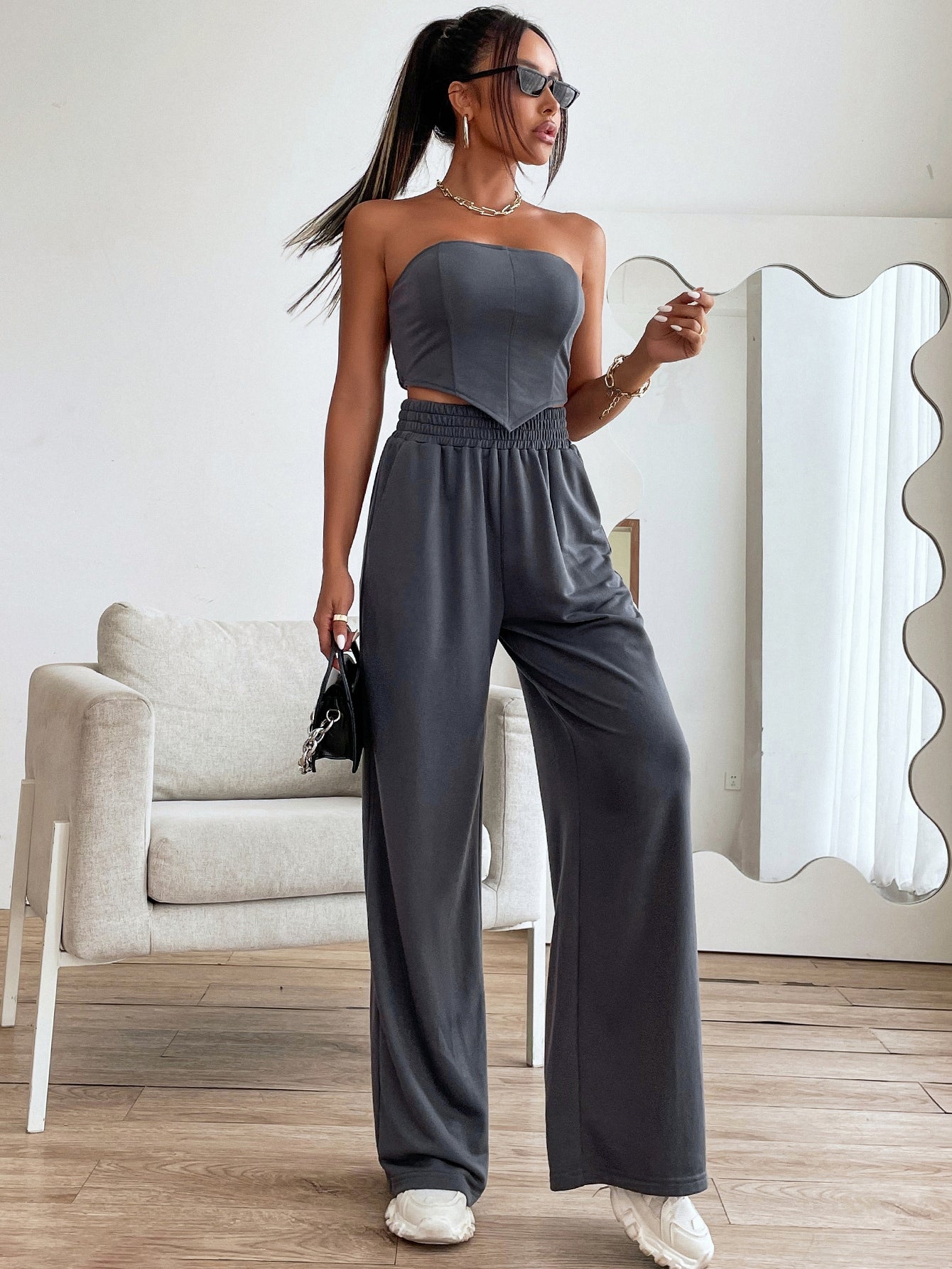 Crop Tube Top mit geraffter Rückseite, Bandana Saum & Hose