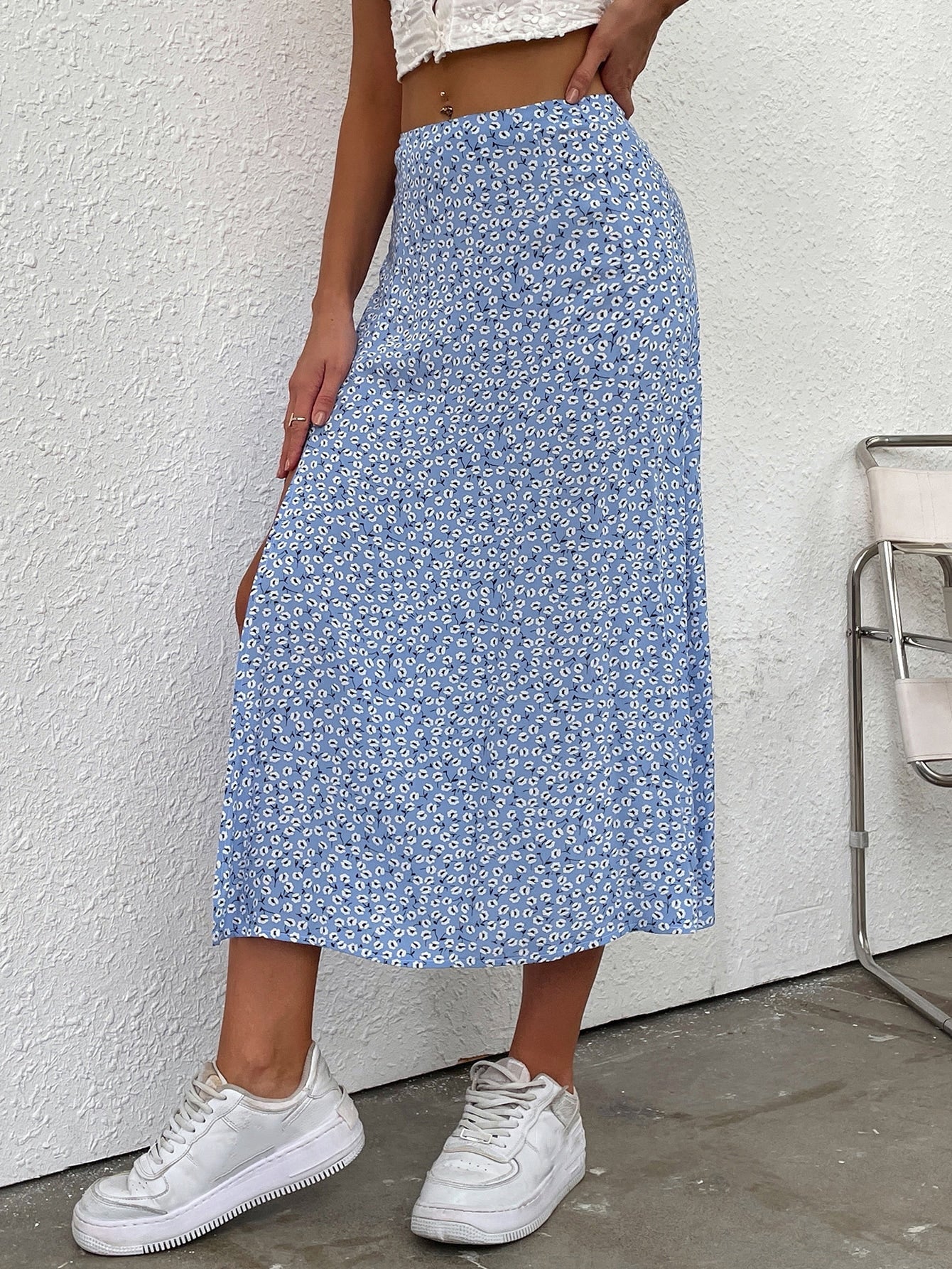 Rock mit Blümchen Muster, Schlitz (50% RABATT)