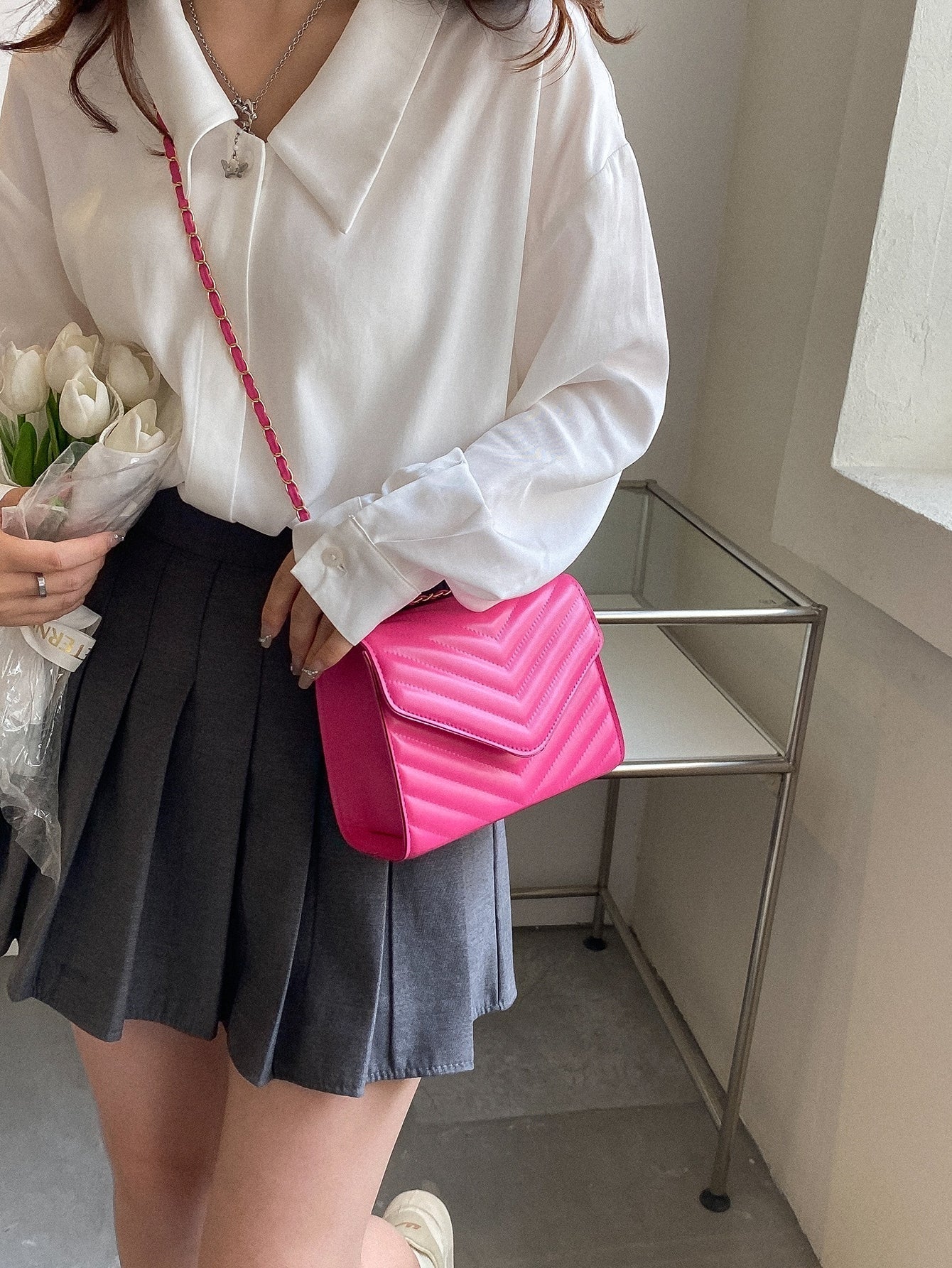 Quadratische Tasche mit Chevron Druckknopf