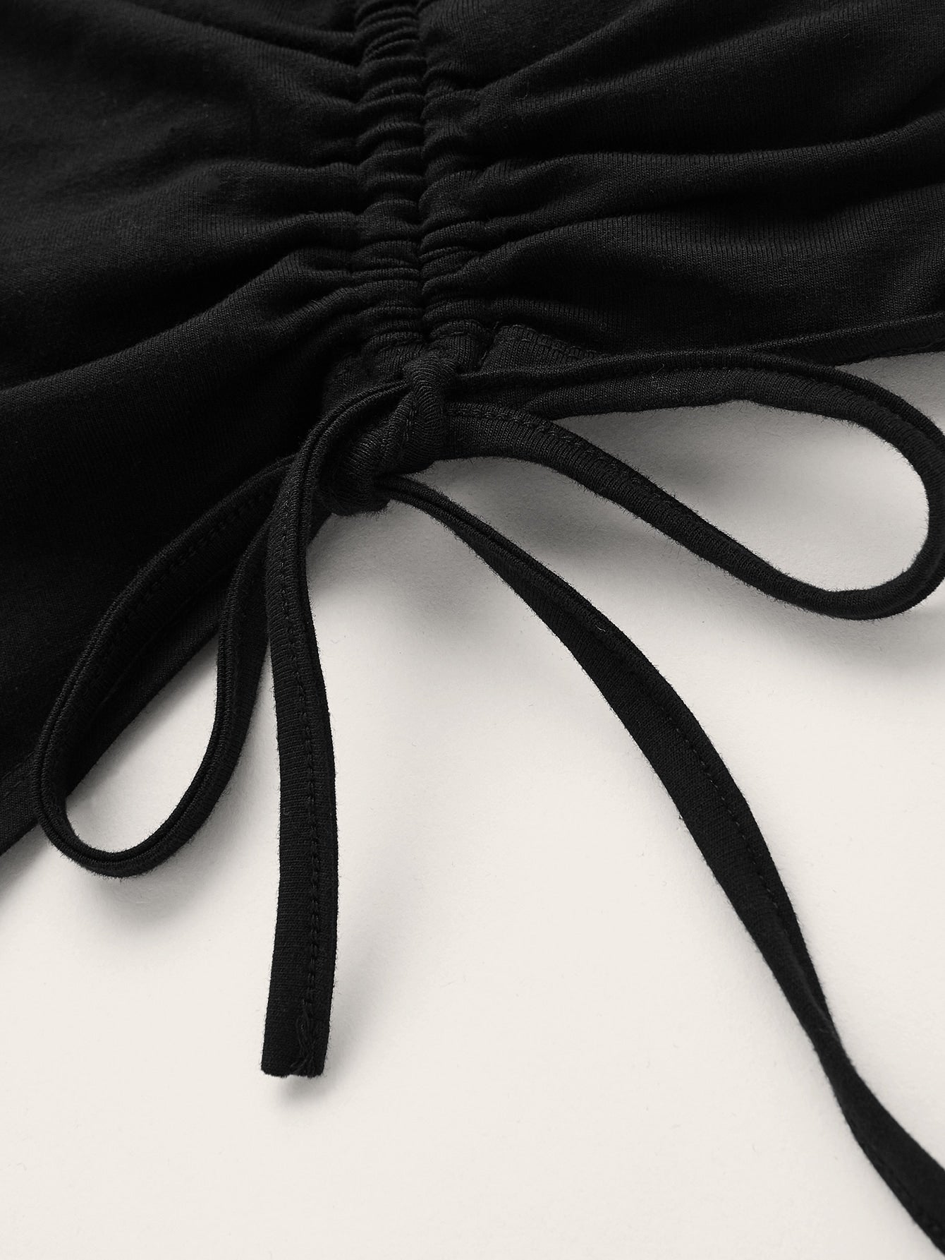 Trägertop mit seitlichem Schnürzug