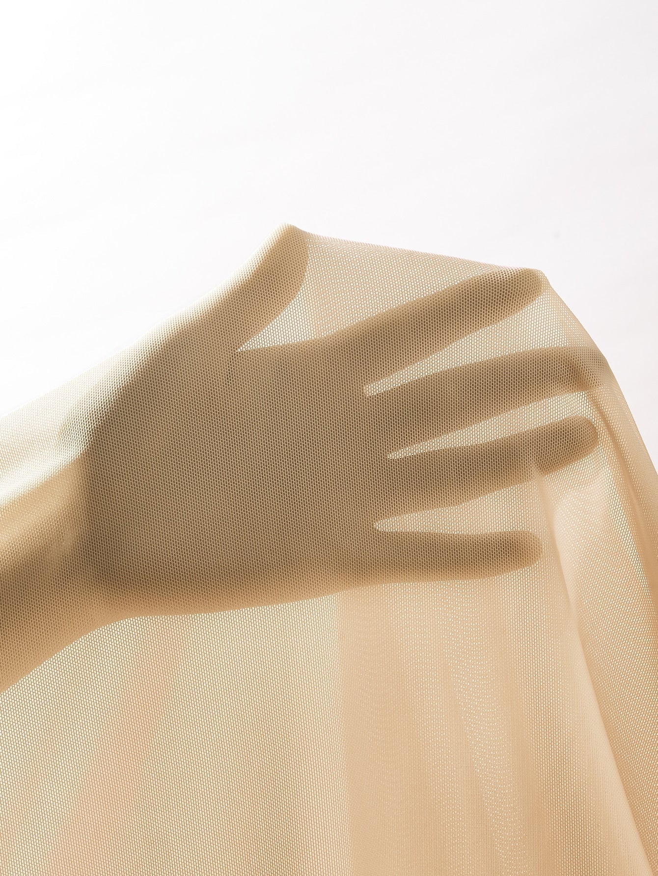 Top mit asymmetrischem Kragen, transparentem Netz, ohne BH