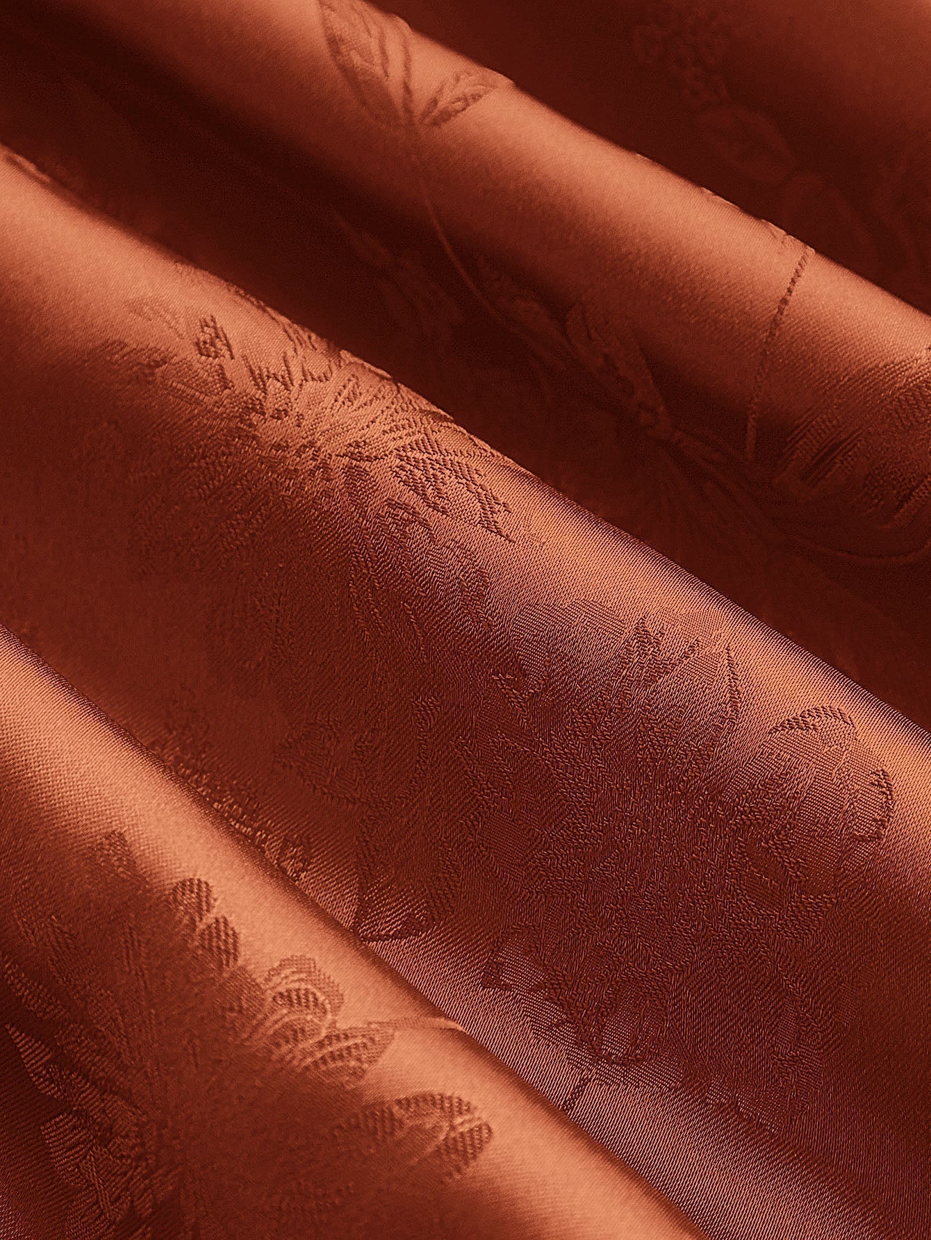 Belle Jacquard Satin Cami Kleid