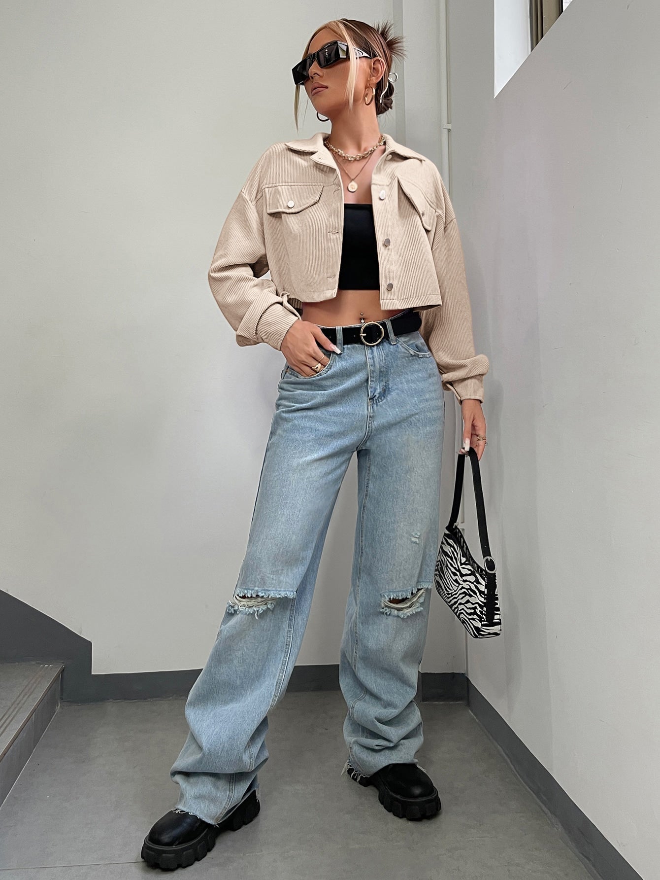 Jacke mit Drop Shoulder Klappe Detail, Crop Kord