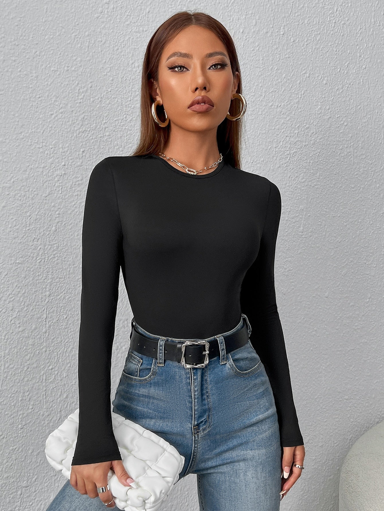 T-Shirt Body mit schmaler Passform, rundem Kragen,