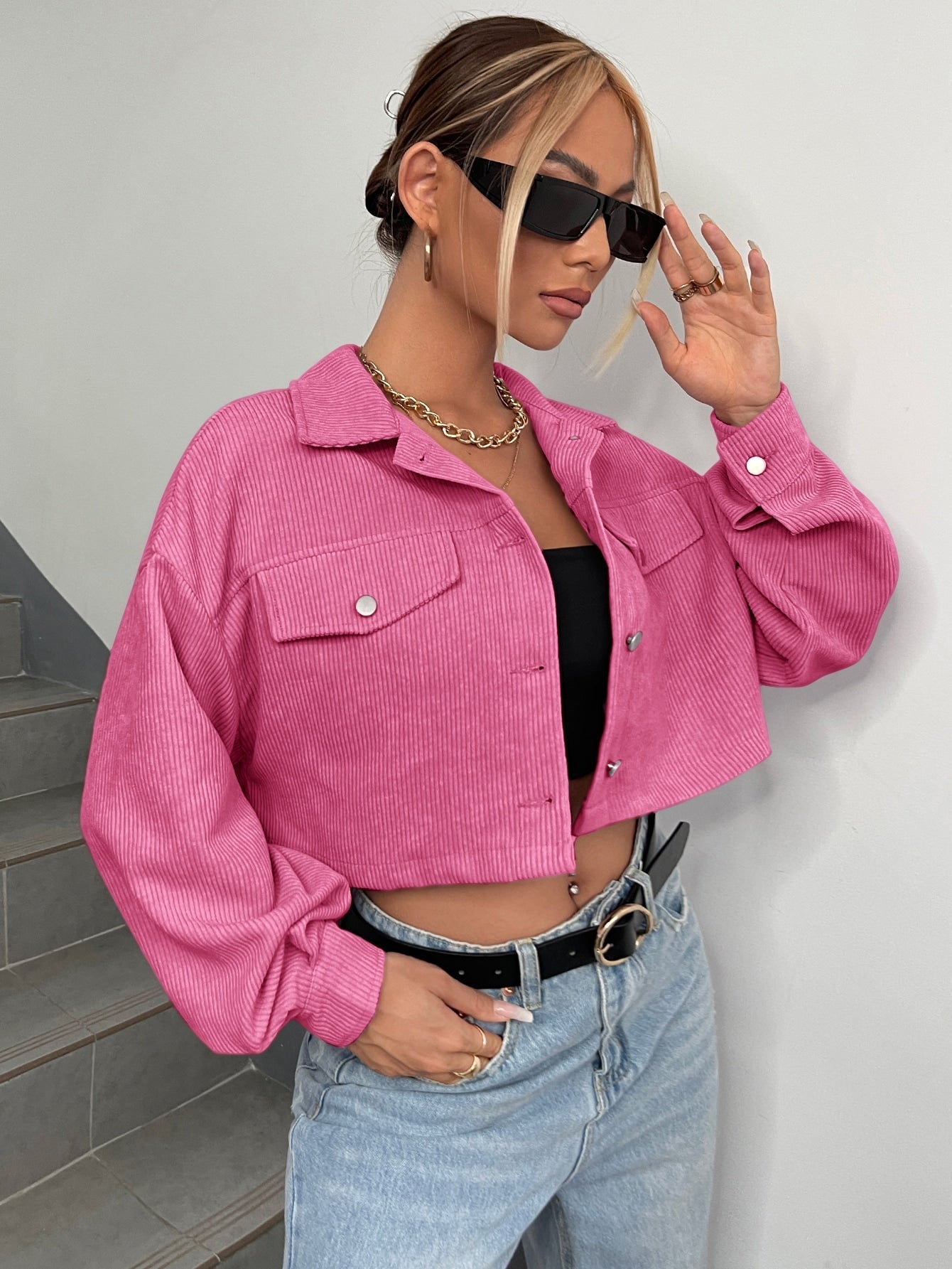 Jacke mit Drop Shoulder Klappe Detail, Crop Kord