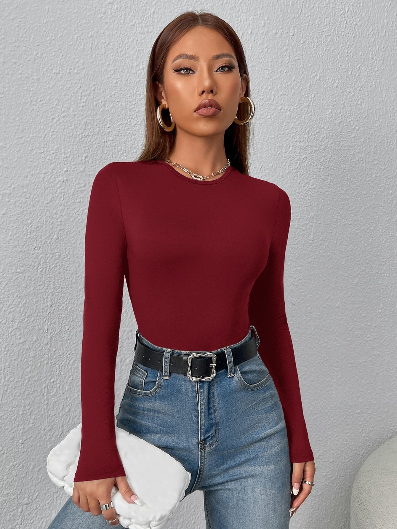 T-Shirt Body mit schmaler Passform, rundem Kragen,