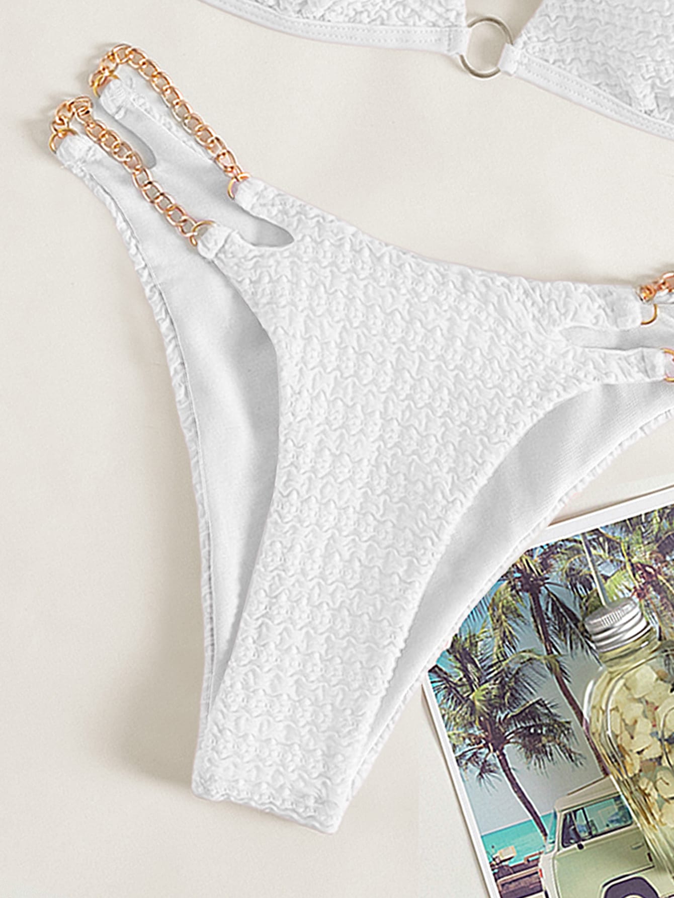 Triangle-Bikini mit Neckholder, Kette,