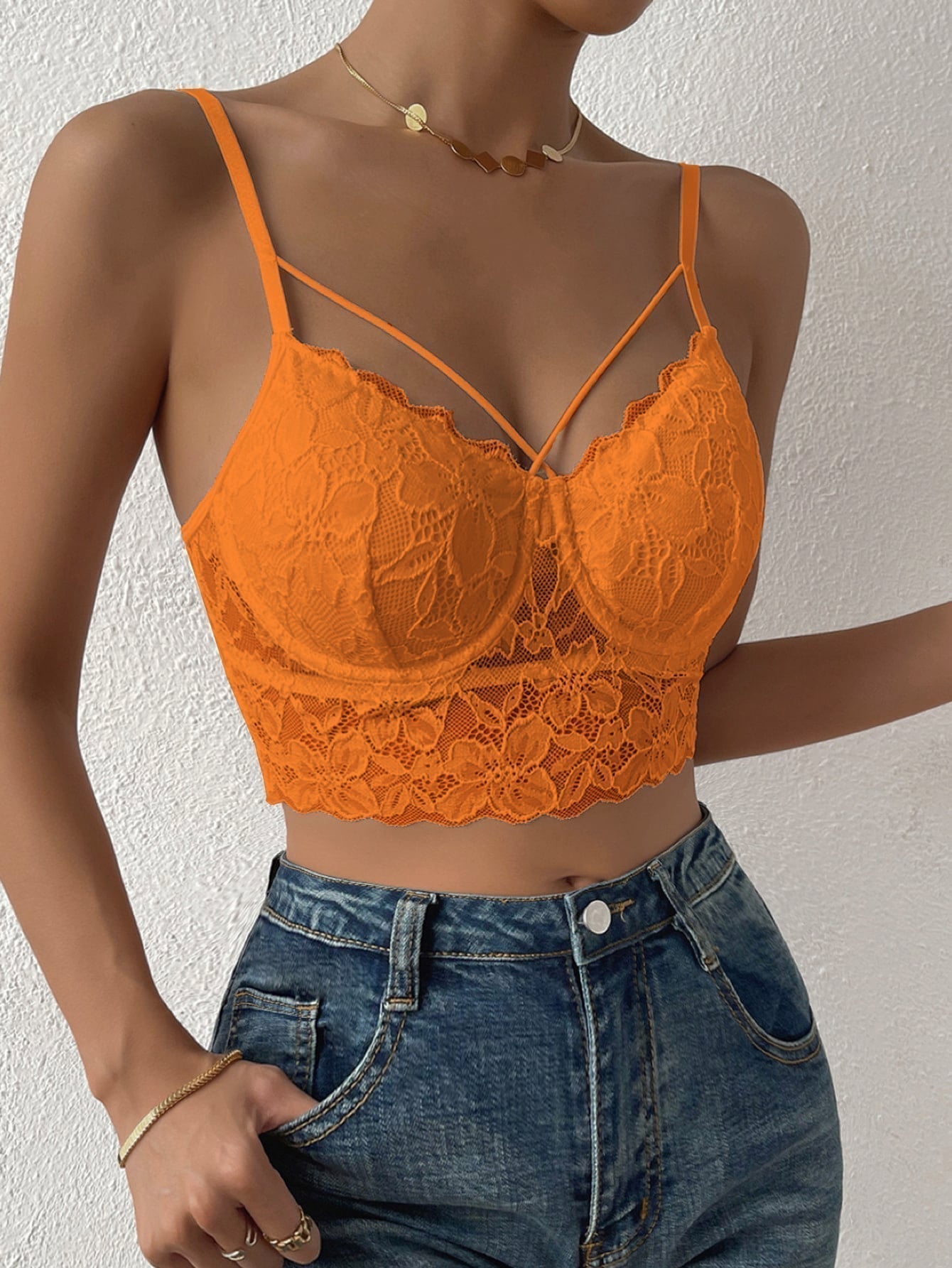 Cami Top mit Kreuzgurt, Crop Spitze