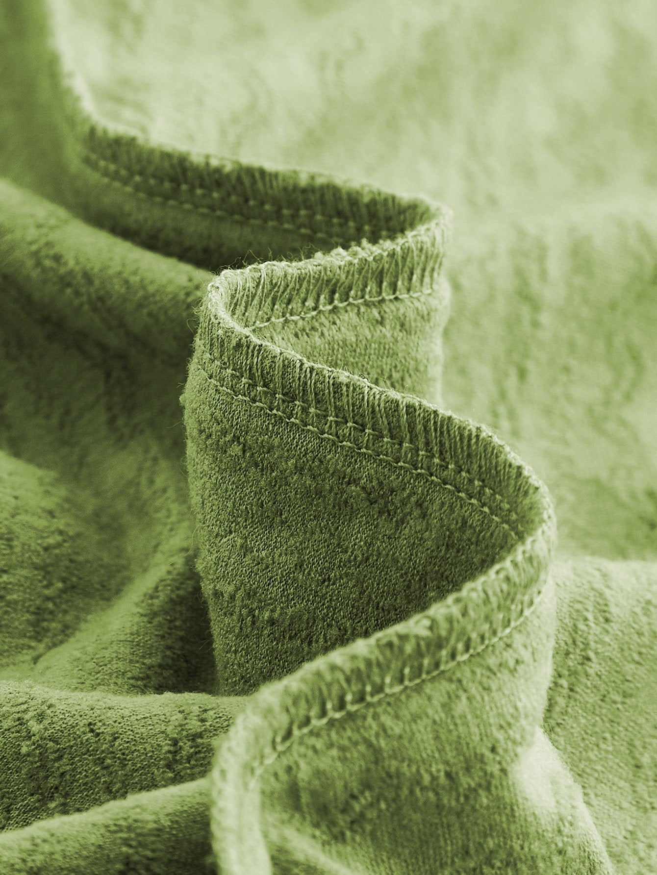 Cami Kleid mit Schlitz am Saum