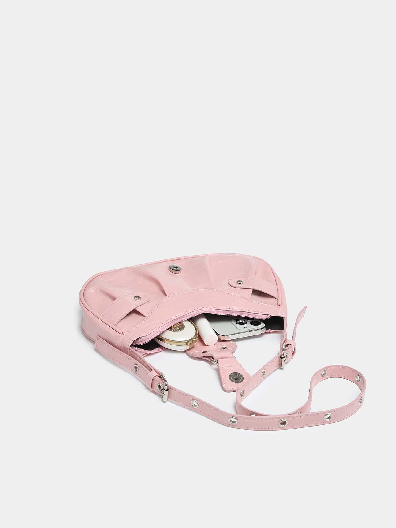 Geraffte Tasche mit Nieten Dekor