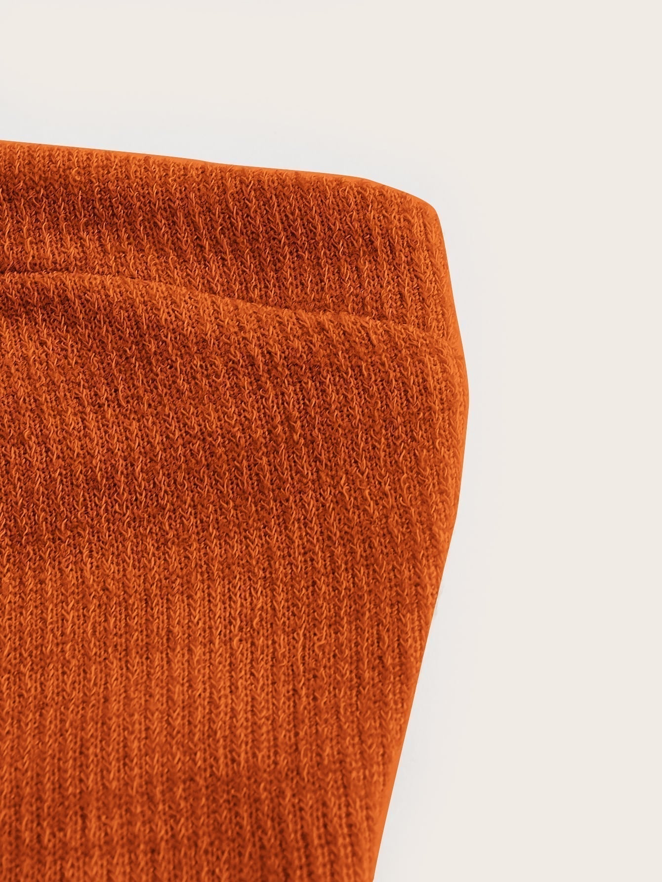 TRENDING Crop Tube Top & Hose mit weiten Beinen