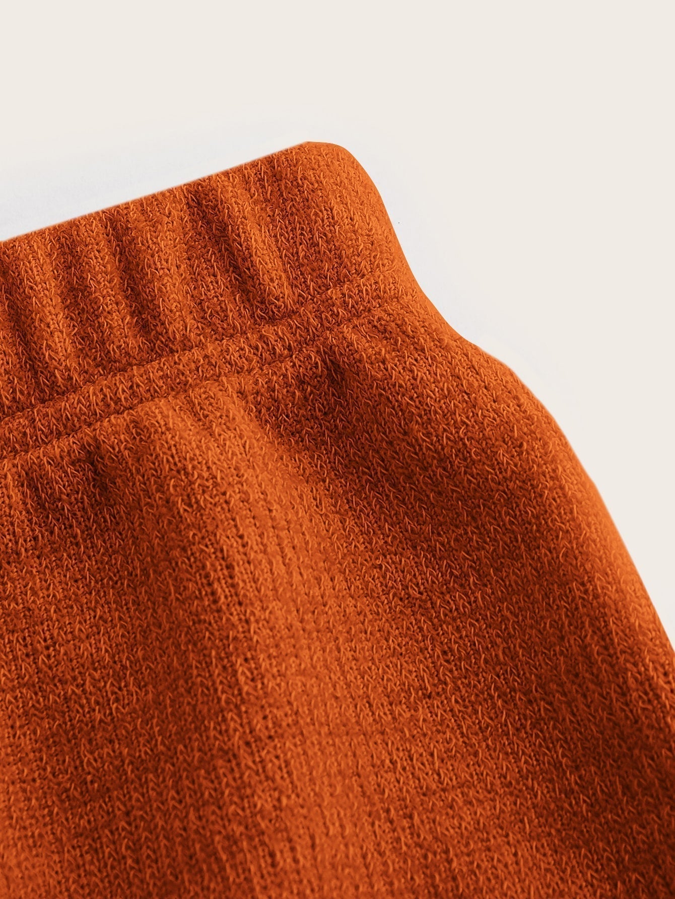 TRENDING Crop Tube Top & Hose mit weiten Beinen