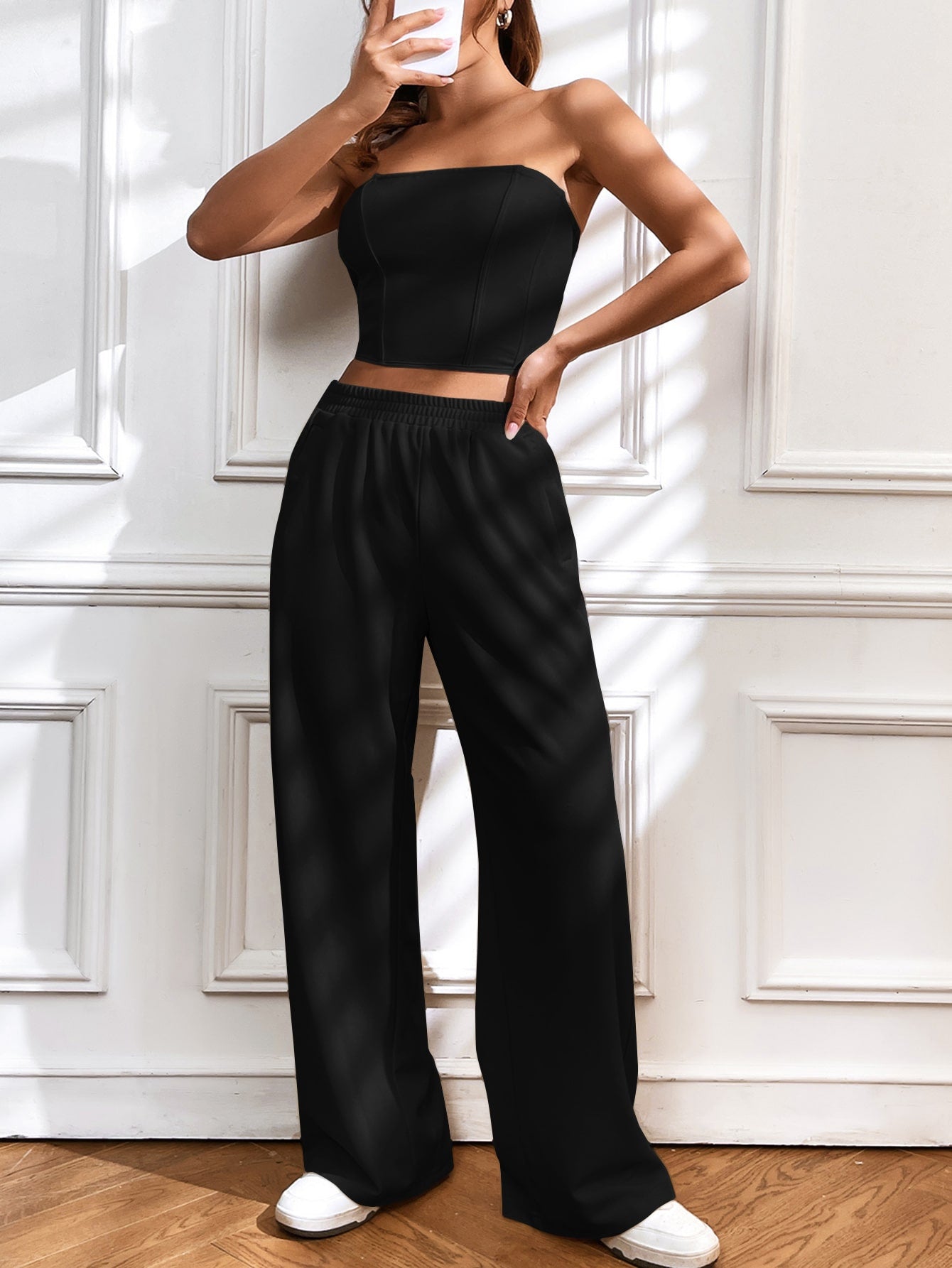 Crop Tube Top mit Reißverschluss hinten, & Hose mit weiten Beinen