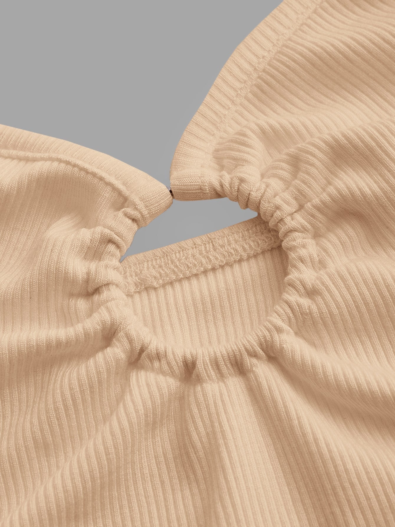 Trägertop mit Ring Bindung, Kreuzgurt auf Rücken