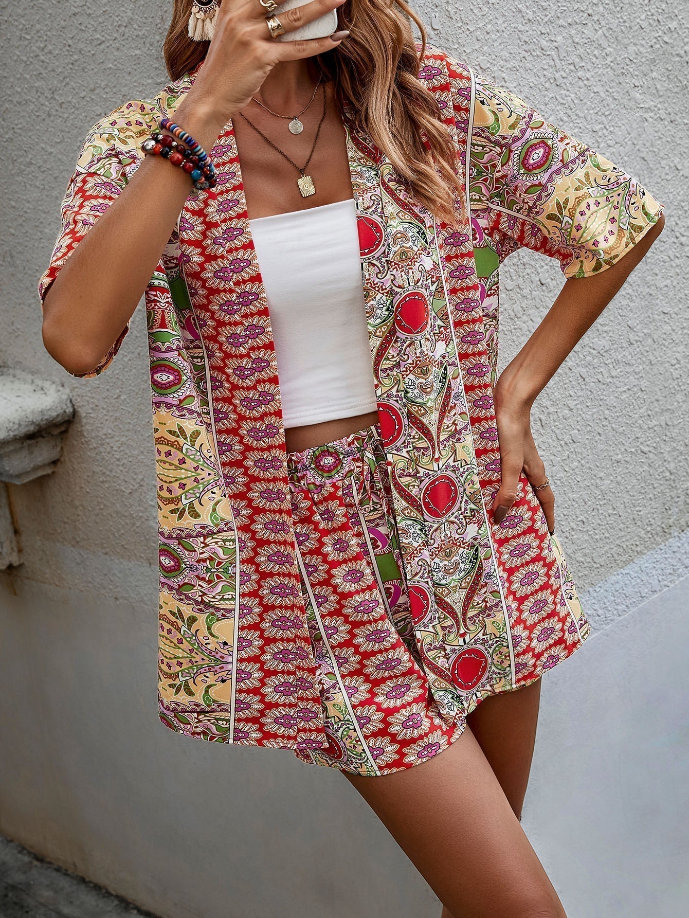 Paisley Muster, offener Front, Kimono & Shorts Set ohne Tube Top