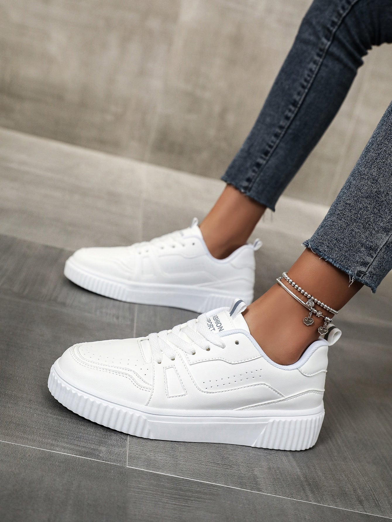 Frauen Skater Schuhe mit Buchstaben Grafik, Band vorne, lässig sportlich Outdoor