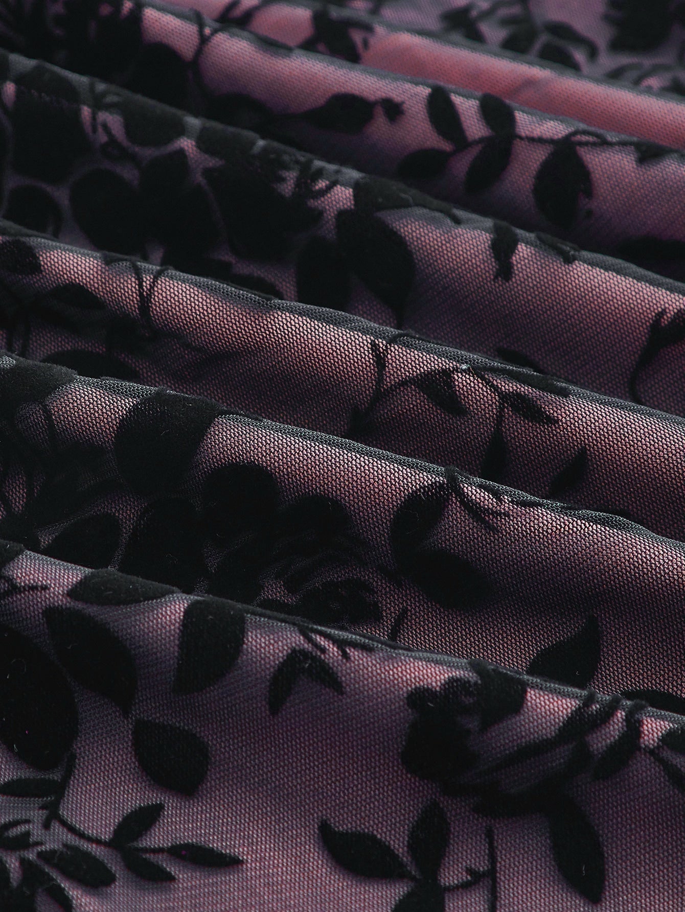 Cami Kleid mit Blume Muster, Rüschen, Schlitz