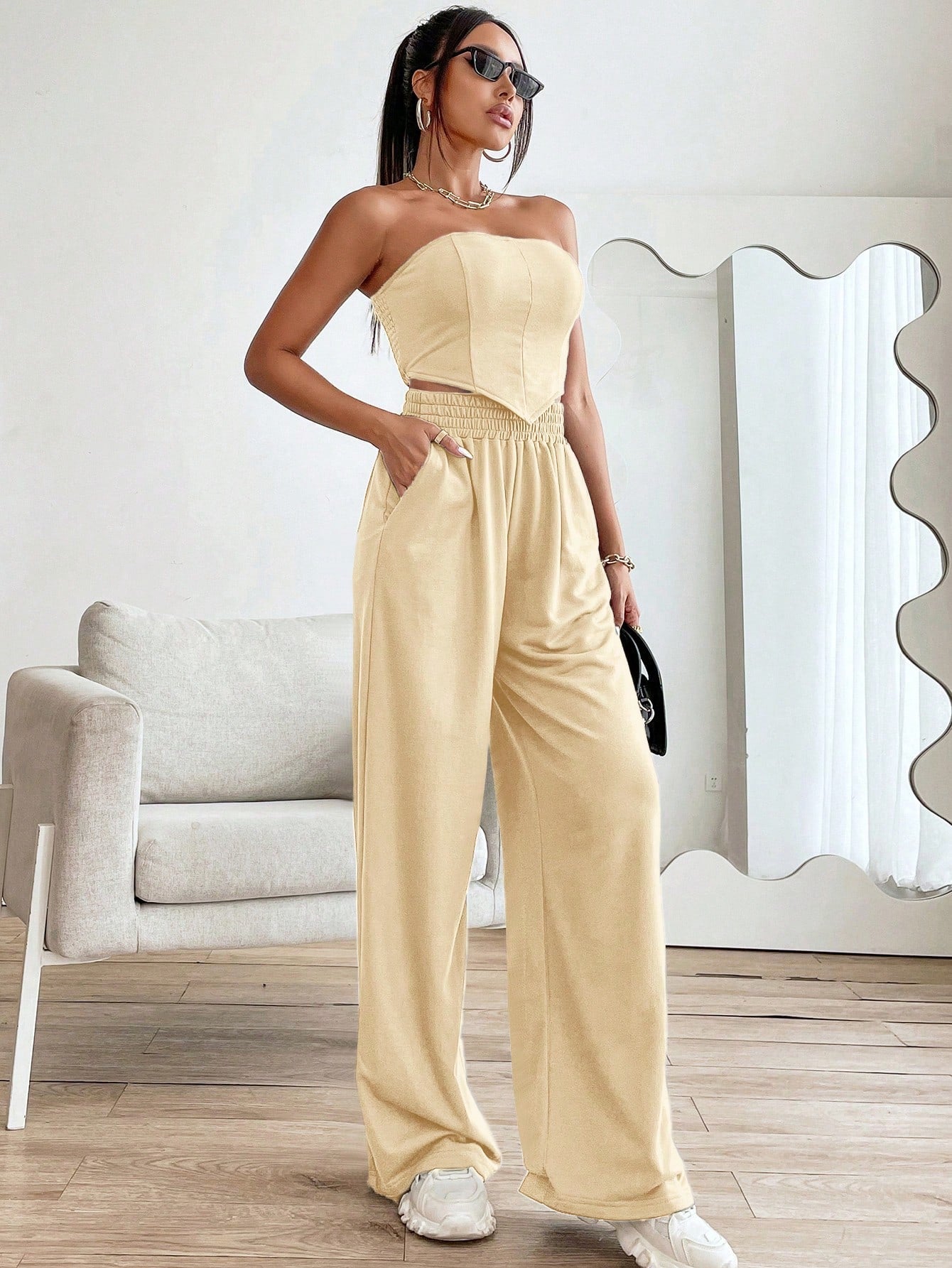 Crop Tube Top mit geraffter Rückseite, Bandana Saum & Hose