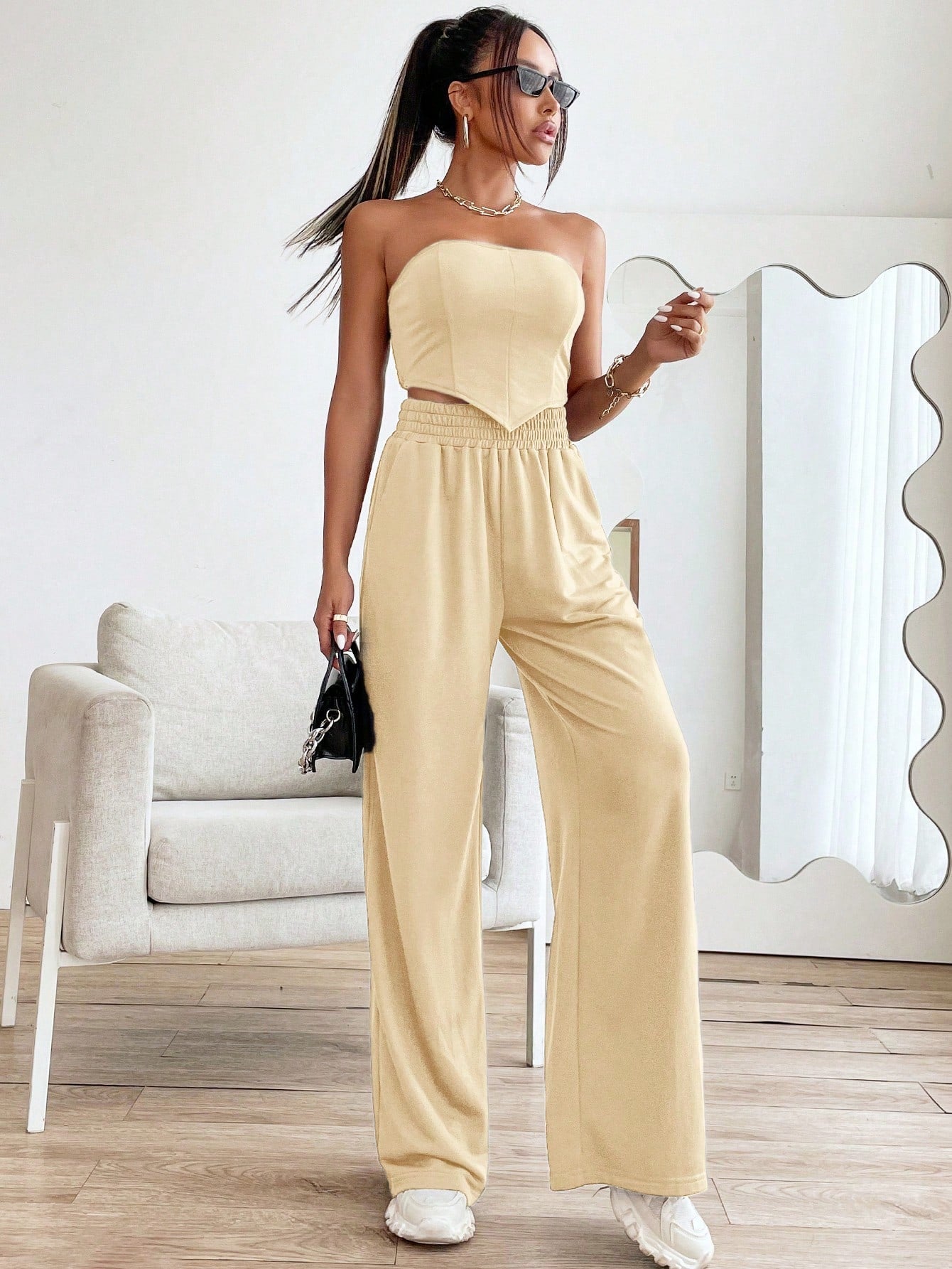 Crop Tube Top mit geraffter Rückseite, Bandana Saum & Hose