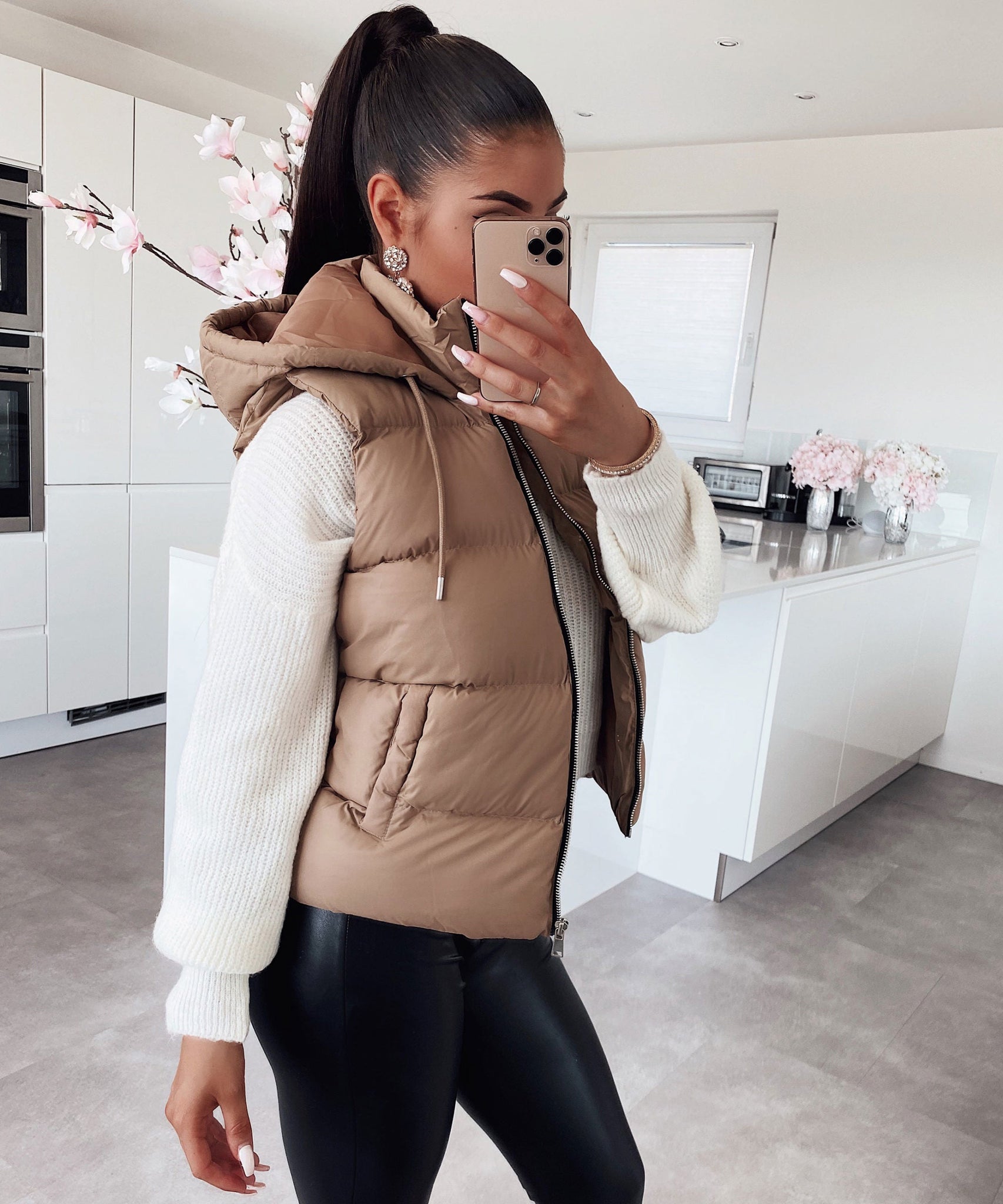 Weste Megan Kurz Camel