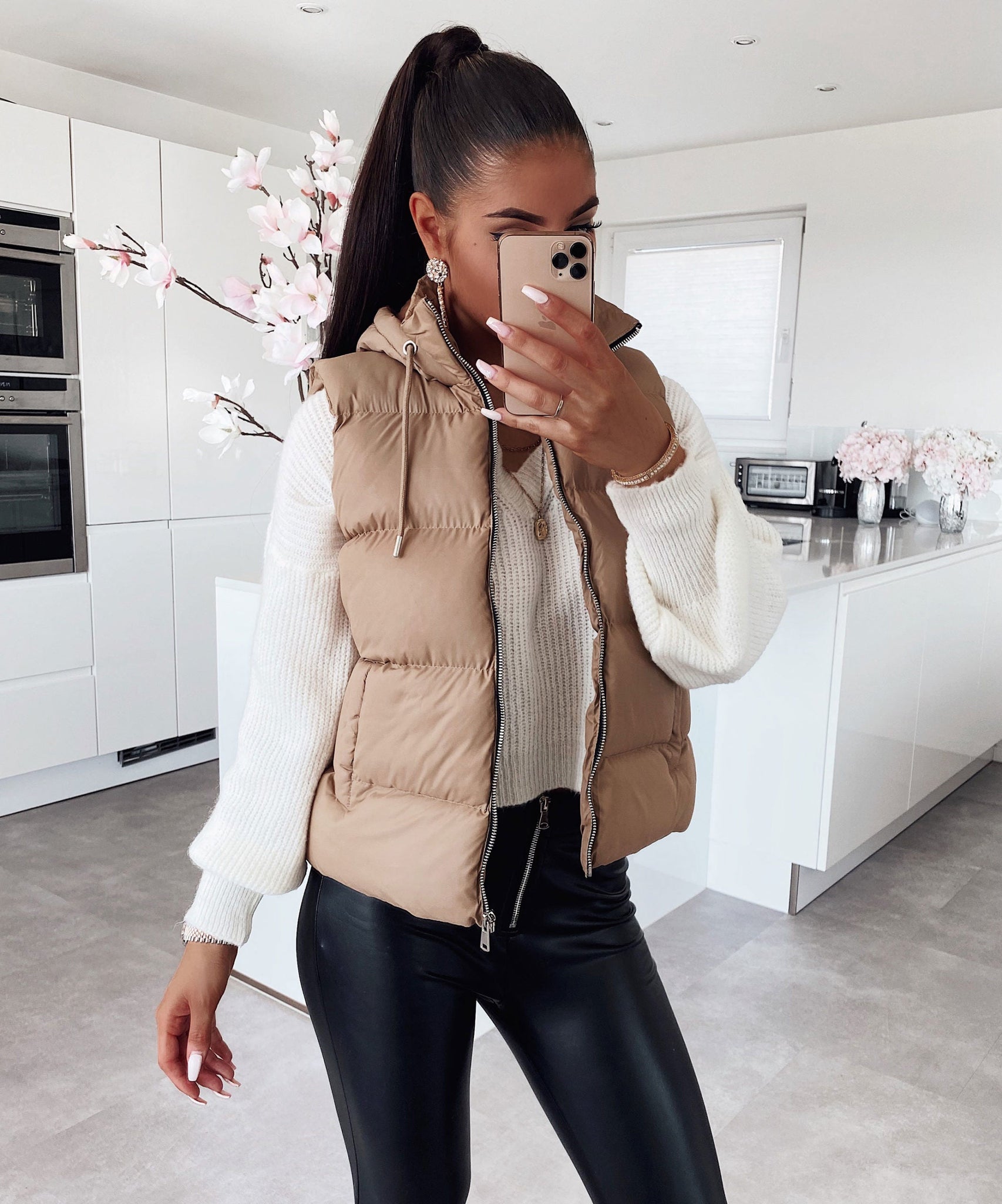 Weste Megan Kurz Camel