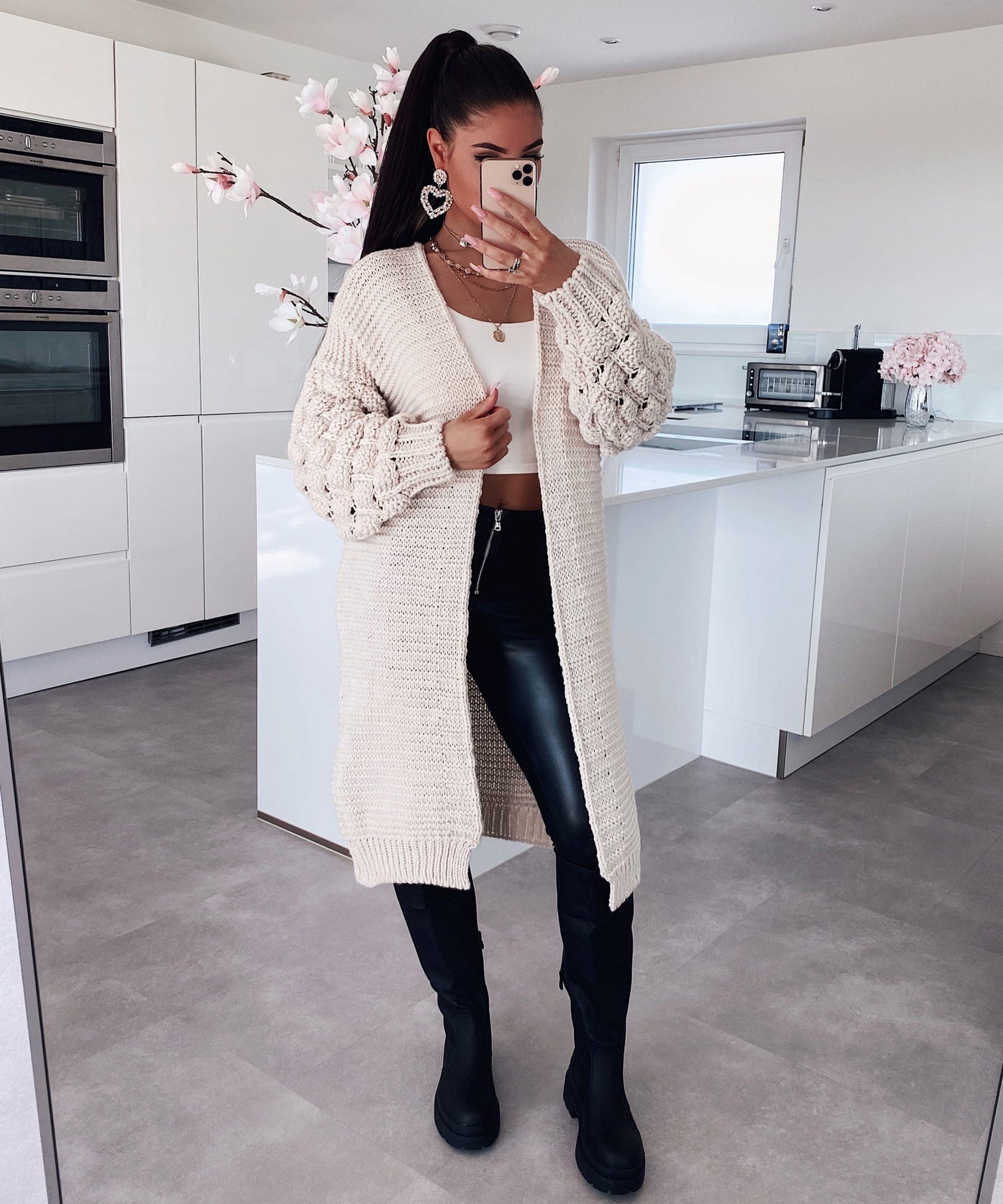 Strickjacke Cloudy Lang Beige