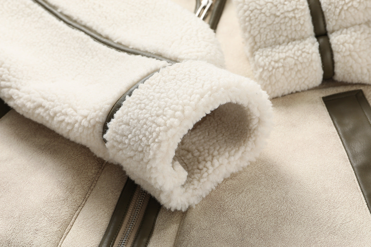 Avila™ - Elegance Jacke in Übergröße (50% RABATT)