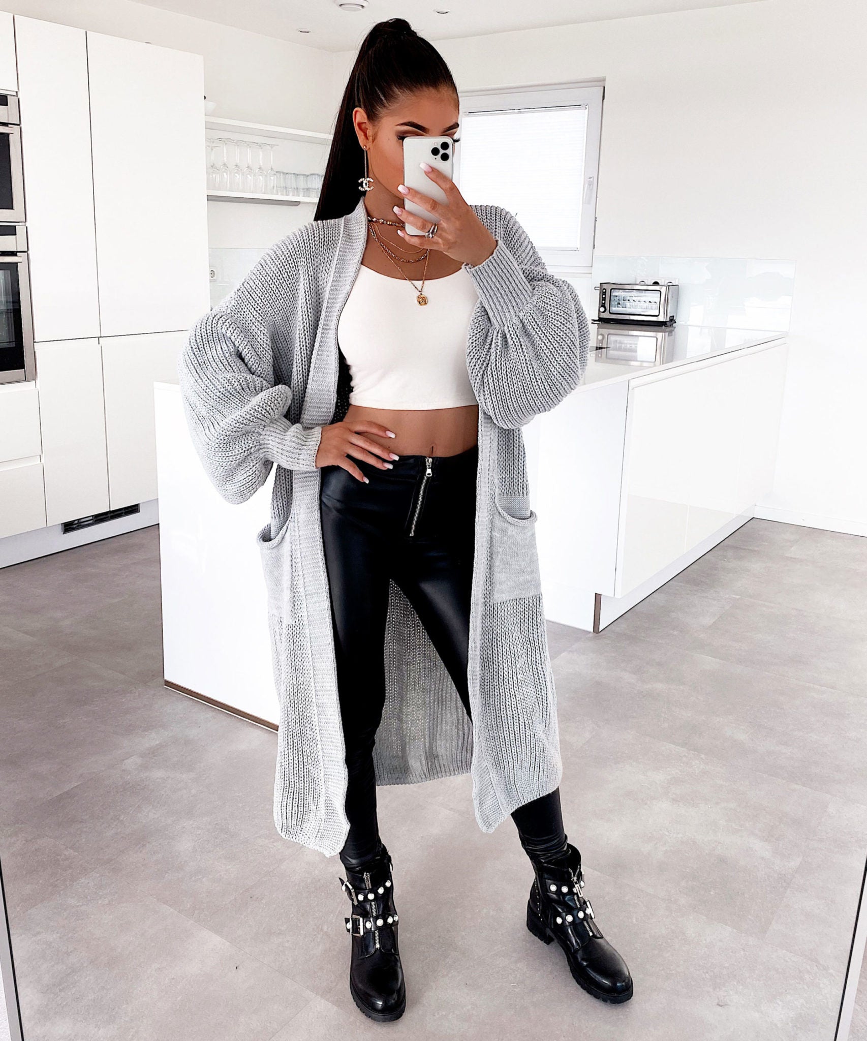 Cardigan Leilani lang Grau