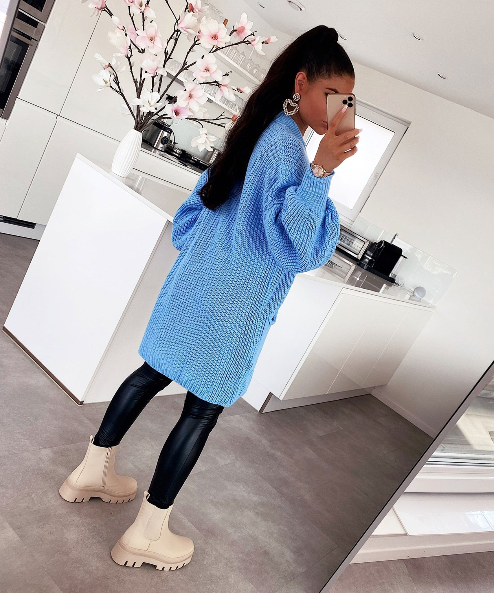 Cardigan Leilani Kurz Hellblau