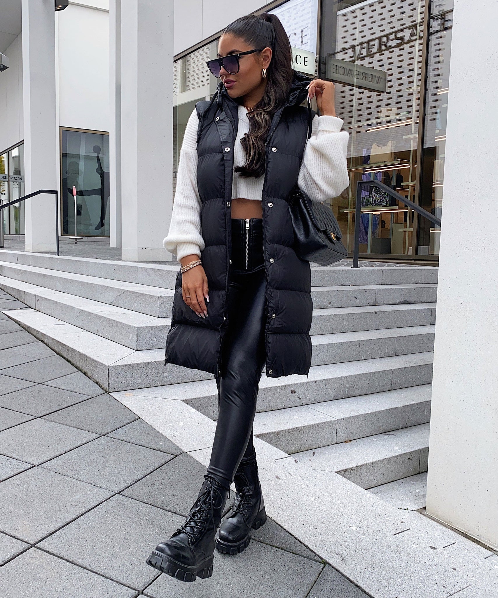 Weste Megan Lang Schwarz