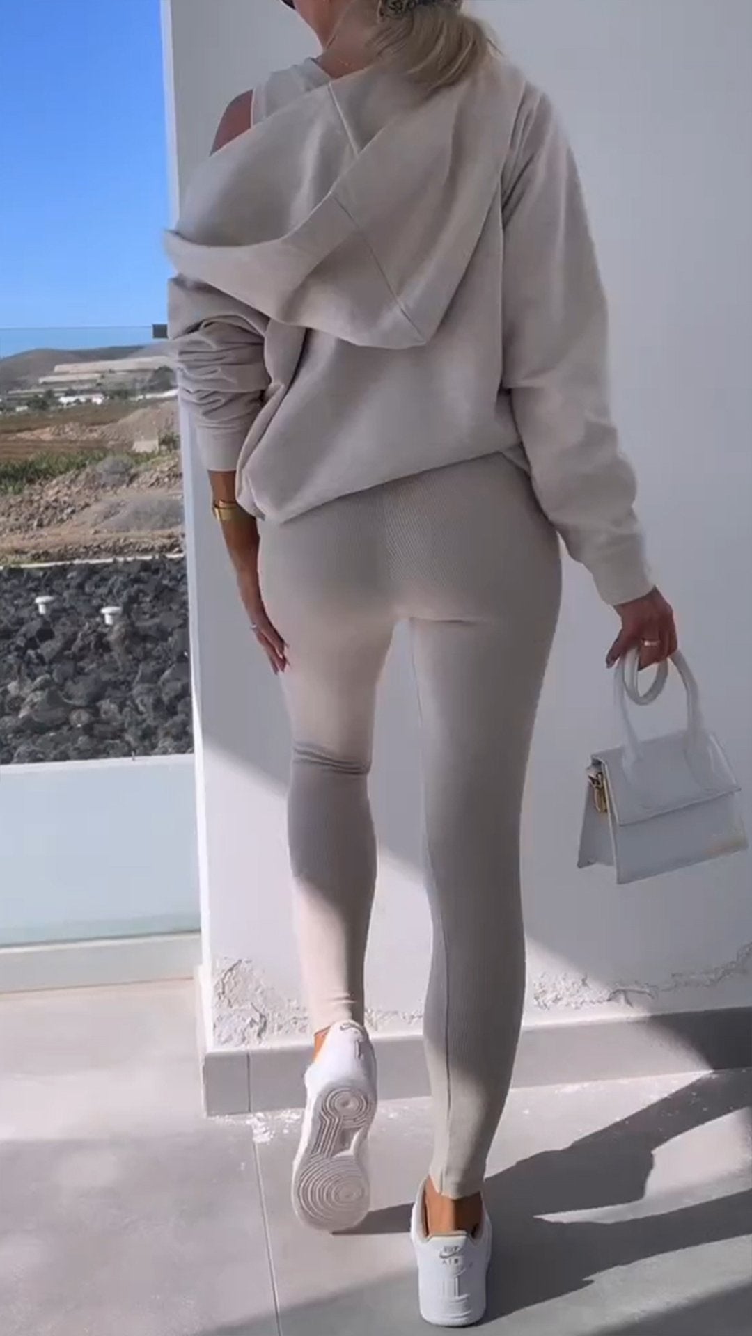 Kelsey™ - Bestehend Aus Strickjacke Und Sweatshirt Mit Kapuze